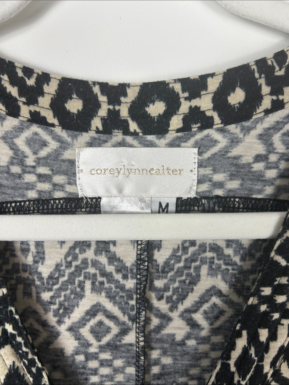 Corey Lynne Calter  Black and Cream Geometric Zip-Front Jumpsuit Size Medium - Picture 3 of 8